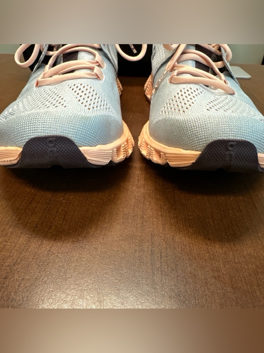 ON Cloud X Running Sneakers Womens 8.5 silver almond peach CrossFit gym - Picture 5 of 12